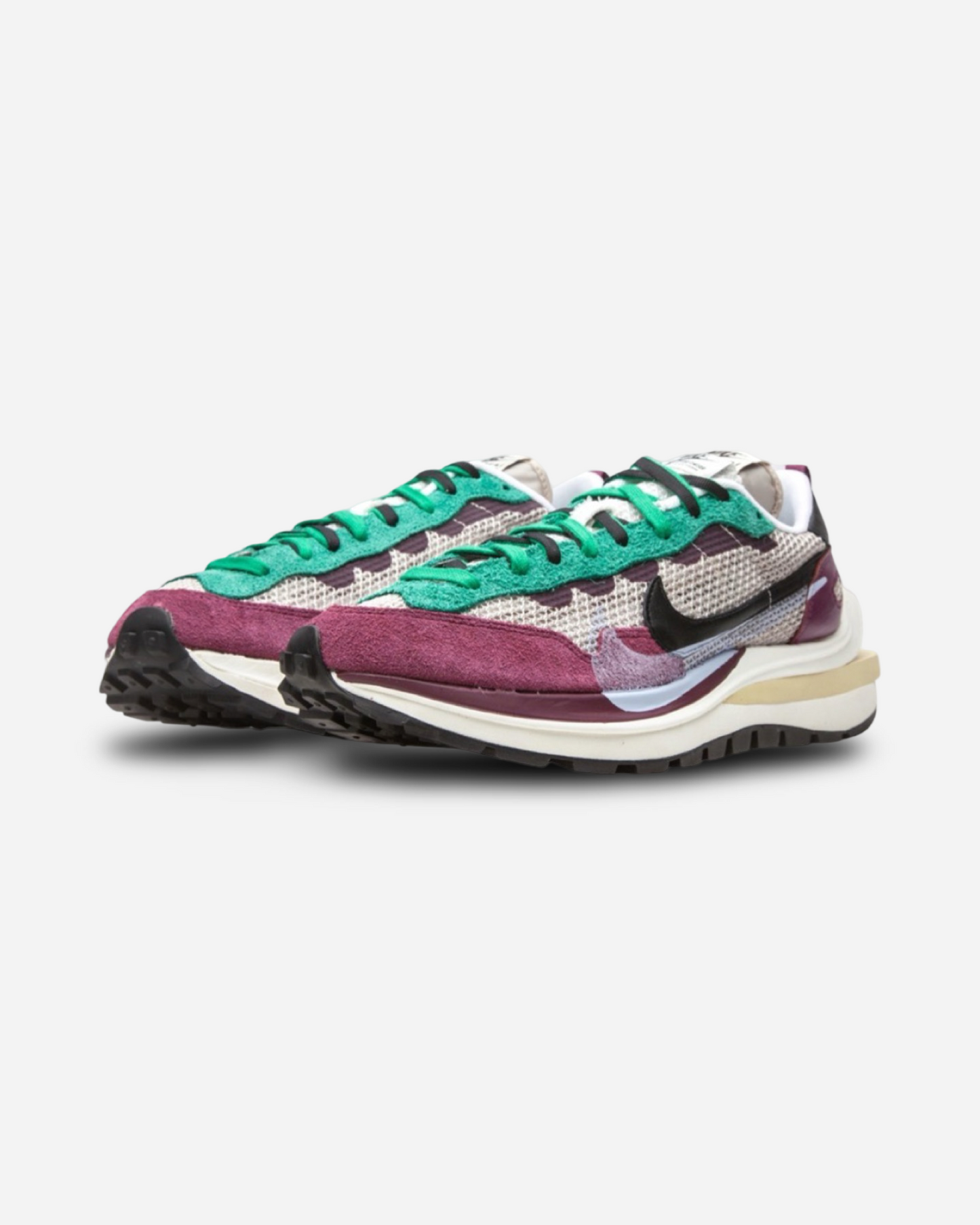 Sacai x Nike VaporWaffle SP 'Villain Red / Neptune Green’