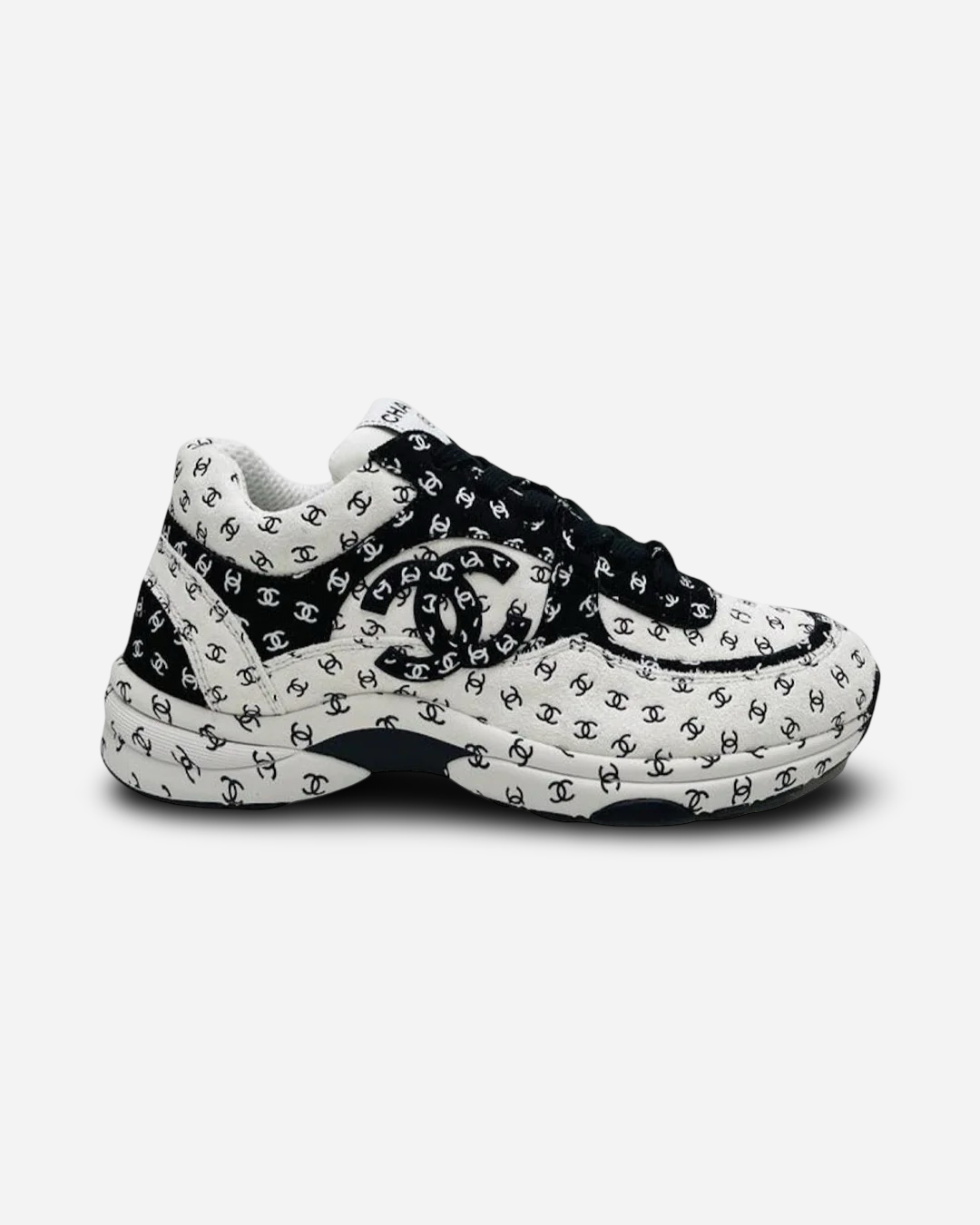 Chanel CC Logo Sneaker 'White/Black Suede'