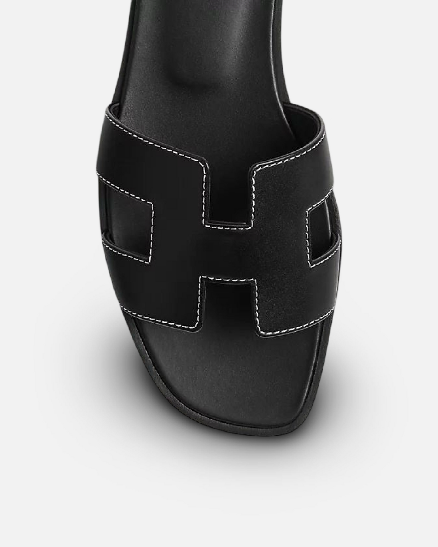 Hermès Oran Sandal ‘Noir’