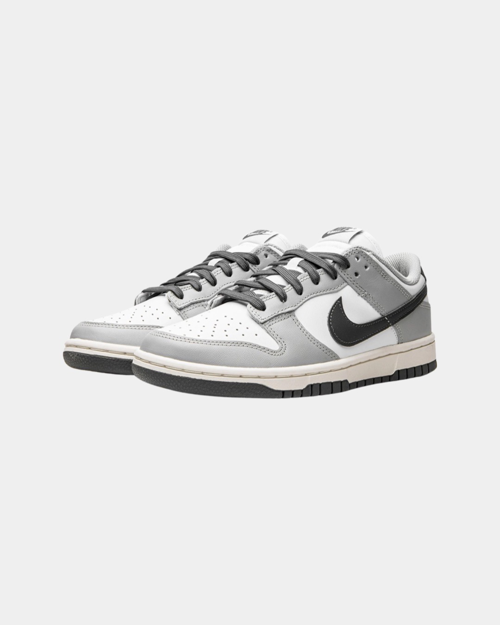 Nike Dunk Low Wmns 'Light Smoke Grey' - Creps City