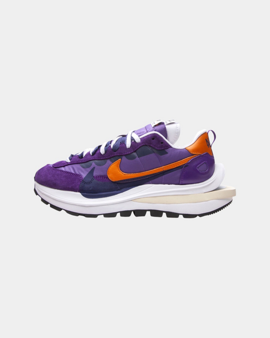Sacai x Nike VaporWaffle 'Dark Iris' - Creps City