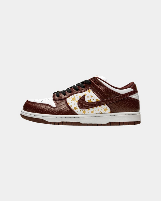 Supreme x Nike SB Dunk Low 'Stars - Barkroot Brown' - Creps City
