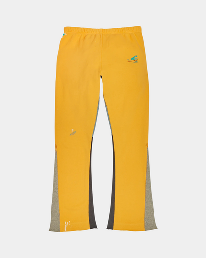 Gallery Dept. Painted Flare SweatPant ‘Yellow’ - Creps City