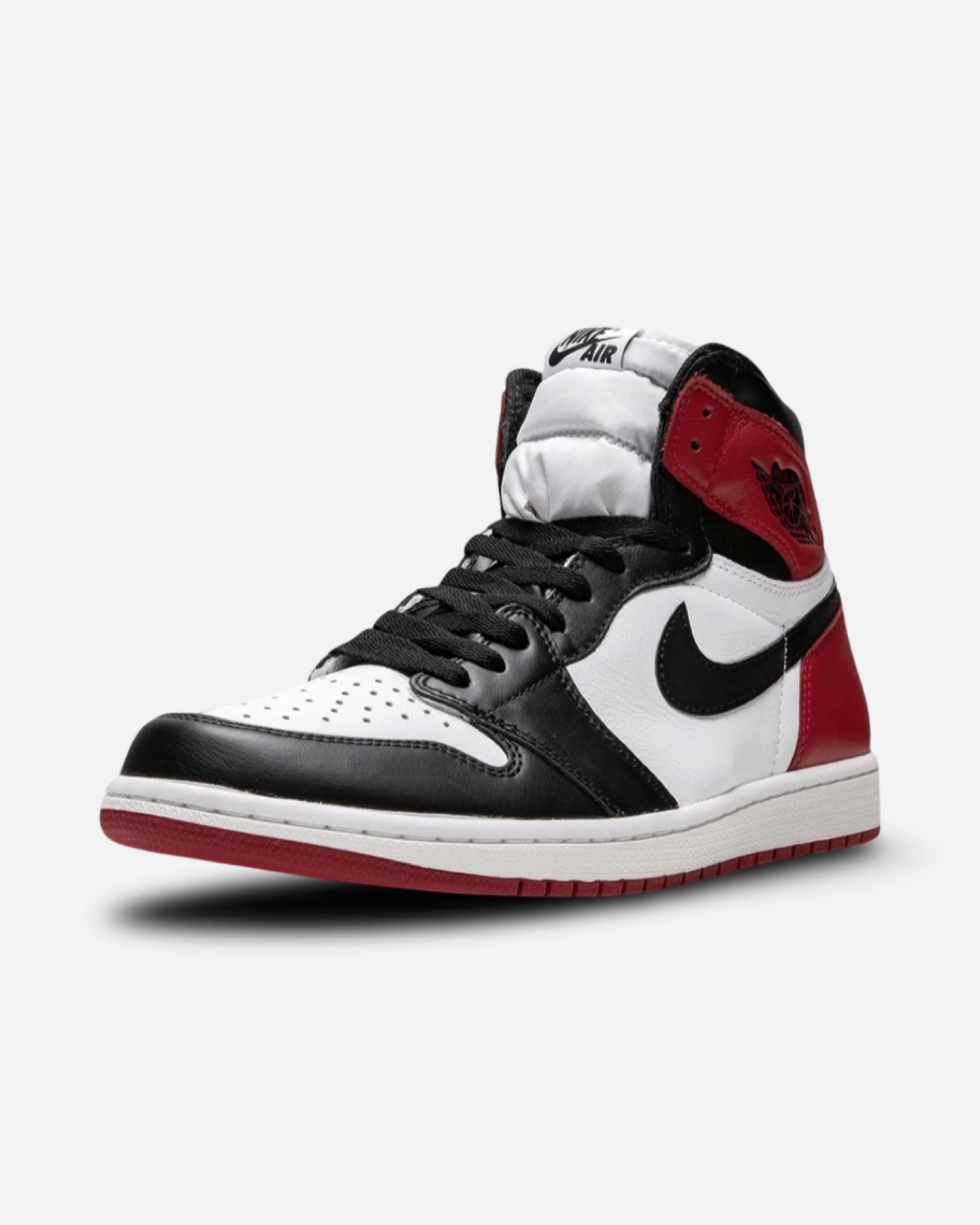 Air Jordan 1 Retro High OG ‘Black Toe’