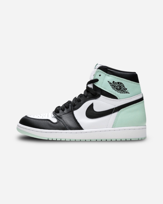 Air Jordan 1 Retro High OG NRG “Igloo”