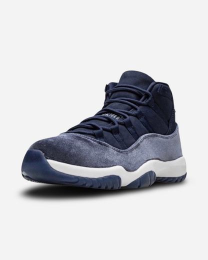 Air Jordan 11 Retro Wmns 'Midnight Navy Velvet'